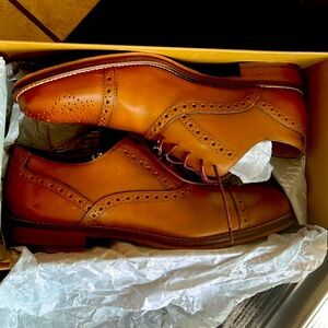 Johnston & Murphy Conrad cap toe tan calfskin men’s dress shoe. NIB